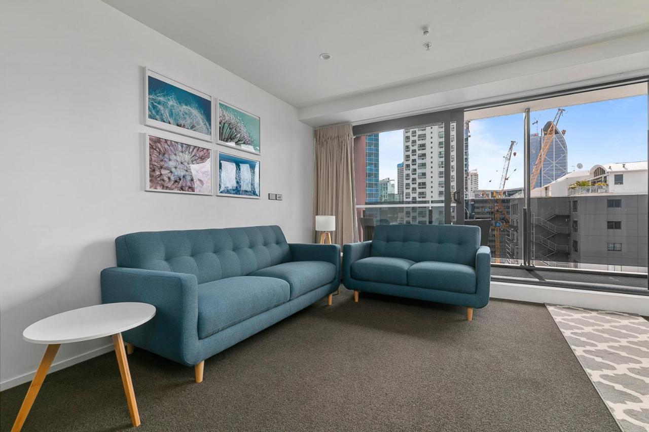 2 Bedroom Apt W/ Private Balcony + Netflix Near Spark! オークランド エクステリア 写真