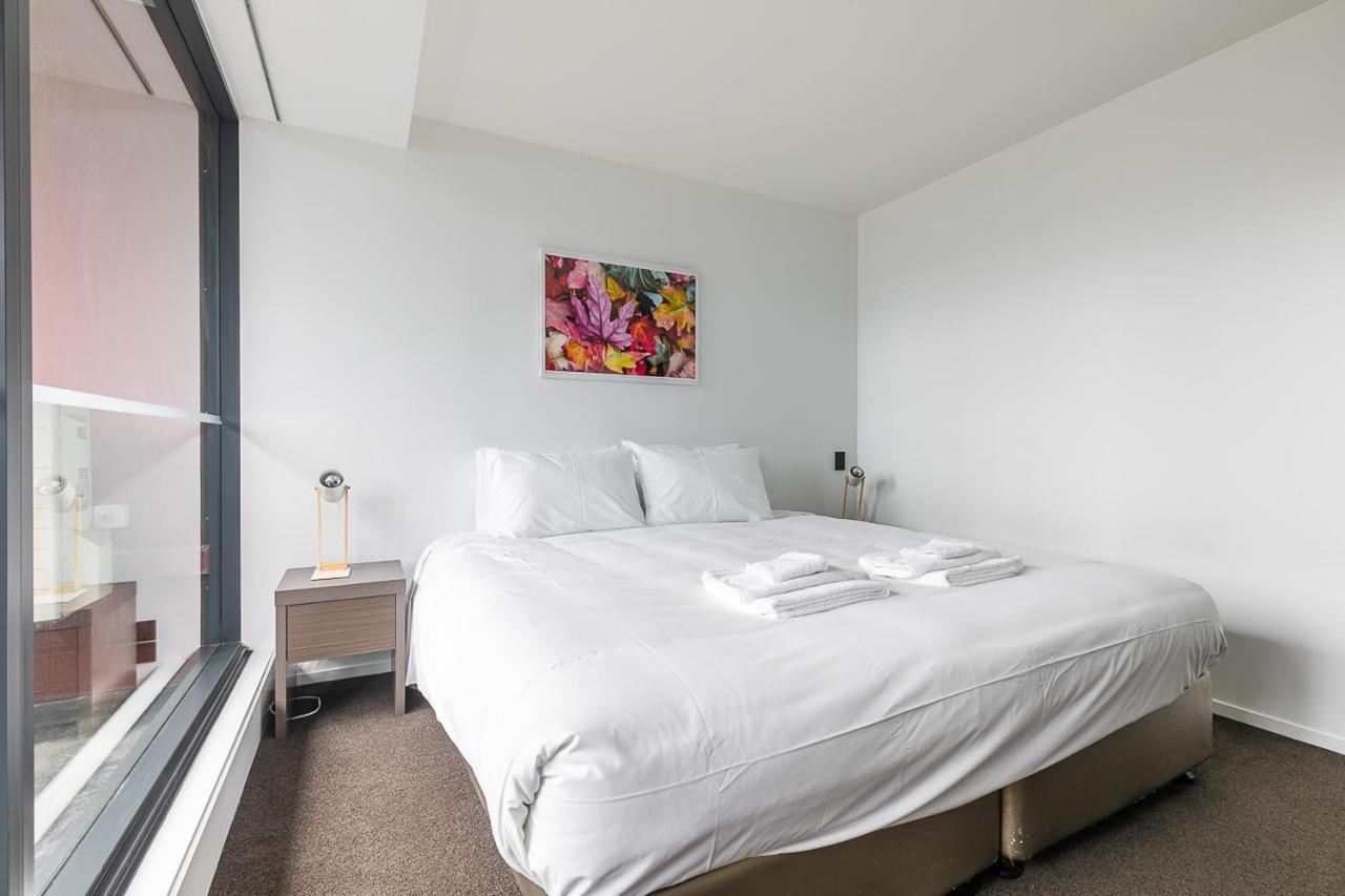 2 Bedroom Apt W/ Private Balcony + Netflix Near Spark! オークランド エクステリア 写真